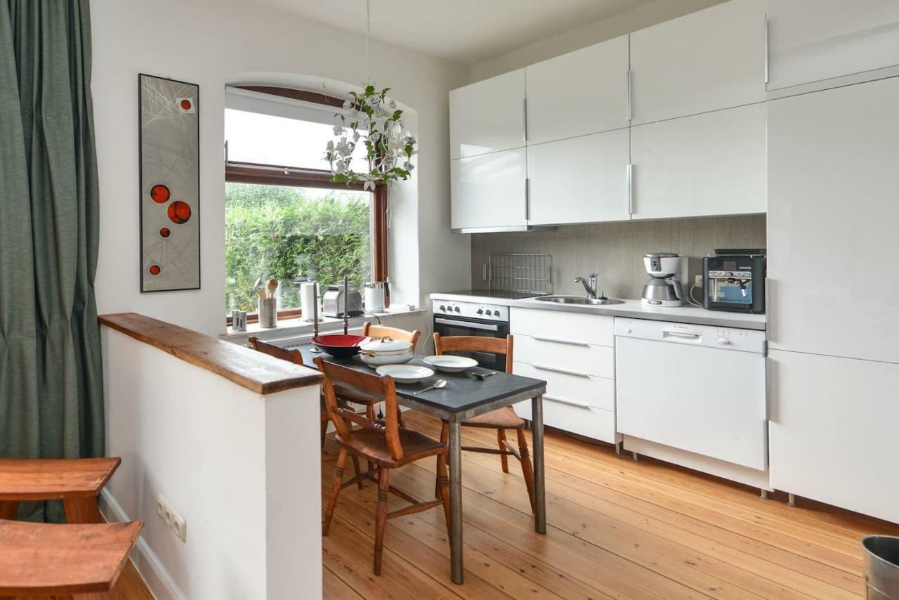Kanalvilla - Urlaub Am Nord-Ostseekanal - Zwei Ferienwohnungen Im Angebot- Eine Im Dachgeschoss Und Eine Wohnung Mit Garten Sehestedt  Εξωτερικό φωτογραφία
