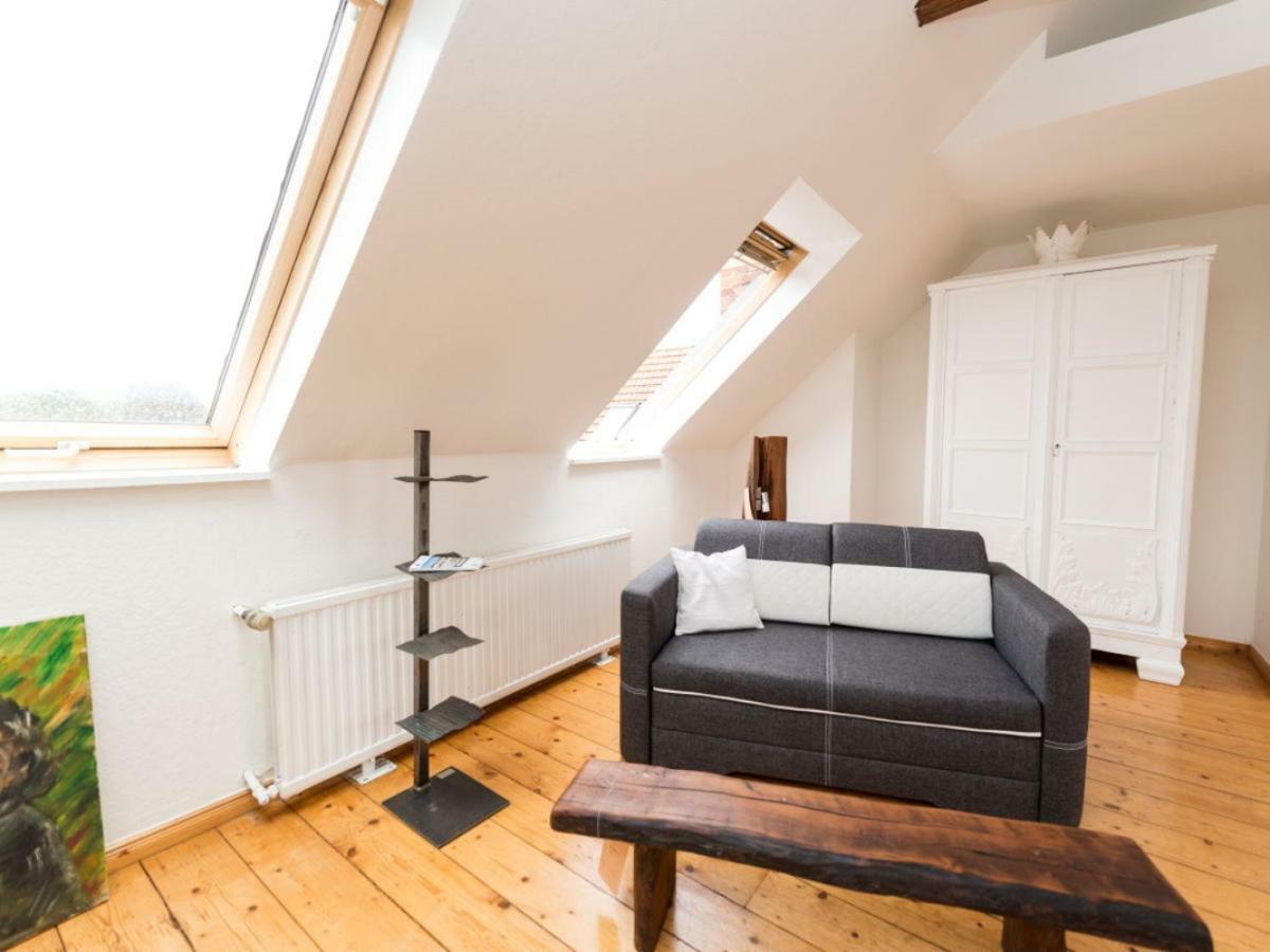 Kanalvilla - Urlaub Am Nord-Ostseekanal - Zwei Ferienwohnungen Im Angebot- Eine Im Dachgeschoss Und Eine Wohnung Mit Garten Sehestedt  Εξωτερικό φωτογραφία